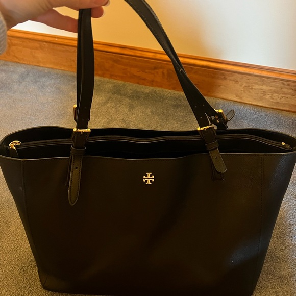 Tory Burch Handbags - Tory Burch Black Tote Bag